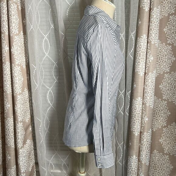Ann Taylor Striped Button down long sleeve Shirt size 10p - Picture 5 of 7